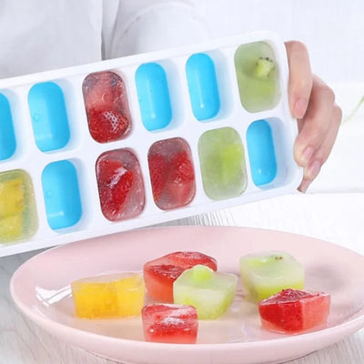 14X GRID ICE CUBE TRAY WITH LID